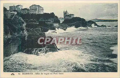 Cartes postales Biarritz Effet de vague au Port vieux