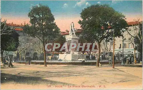 Cartes postales Nice La Place Garibaldi