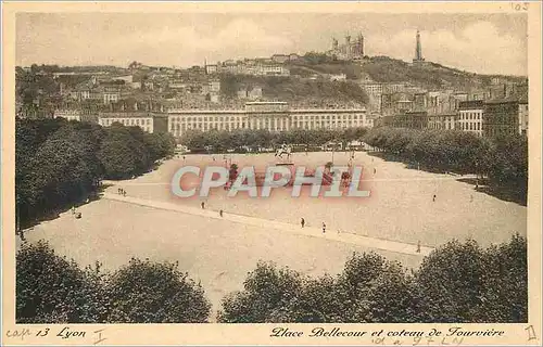 Ansichtskarte AK Lyon Place Bellecour et coteau de Fourviere