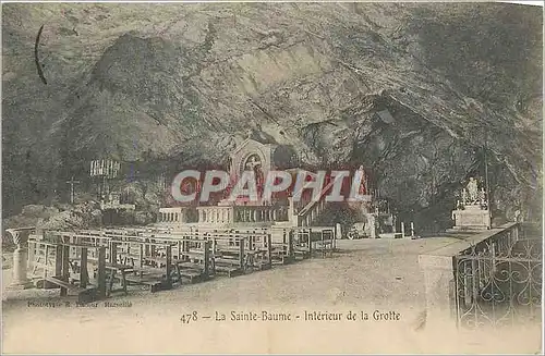 Cartes postales La Sainte Baume Interieur de la Grotte