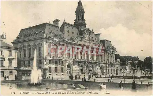 Ansichtskarte AK Tours L'Hotel de Ville et les Jets d'Eau(Laloux Architecte)