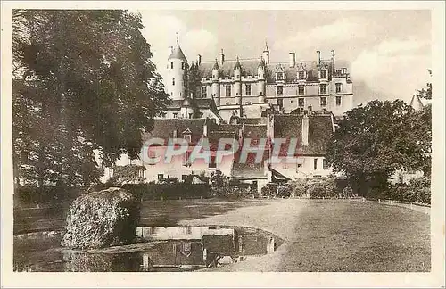 Ansichtskarte AK Loches Le Chateau vu du Square