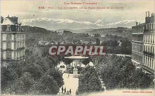 Cartes postales Pau Vue plongeante sur la Place Royale et la Chaine