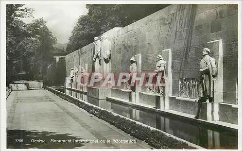 Cartes postales moderne Geneve Monument international de la Reformation