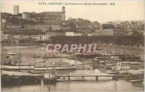 Cartes postales Cannes Le Port et le Mont Chevalier Bateaux