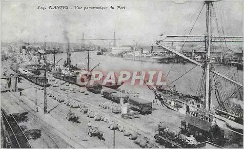 Ansichtskarte AK Nantes Vue panoramique du Port Bateaux