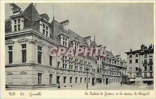 Ansichtskarte AK Grenoble Le Palais de Justice et la statue de Bayard