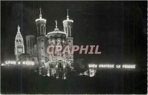 Cartes postales moderne Lyon Basilique Notre Dame de Fourviere