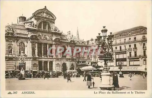 Cartes postales Angers La Place du Ralliement et le Theatre