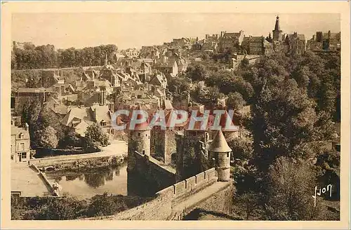 Ansichtskarte AK Fougeres Ille et Vilaine Le chateau et la ville haute