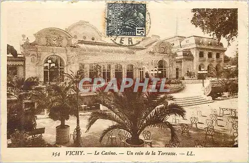 Cartes postales Vichy Le Casino Un coin de la Terrasse