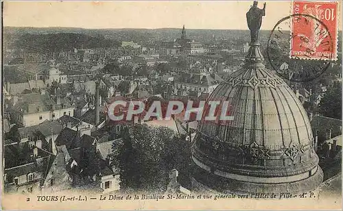 Cartes postales Tours I et L Le Dome de la Basilique St Martin et vue generale vers l Hotel de Ville