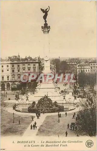Cartes postales Bordeaux Le monument des Girondins et le Cours du Marechal Foch