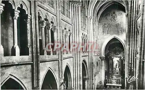 Cartes postales moderne Eglise Saint Germain de Dourdan Perspective de la Nef et Triforium