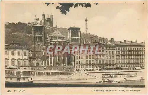 Cartes postales Lyon Cathedrale St Jean et ND de Fourviere Publicite Le Progres