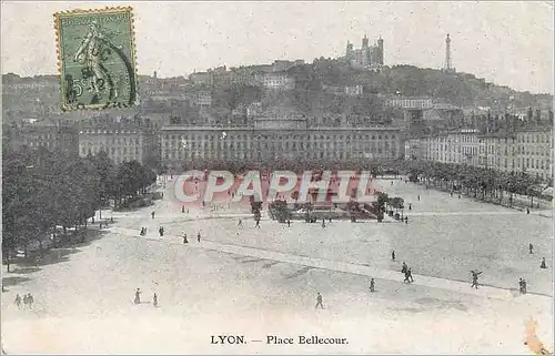 Cartes postales Lyon Place Bellecour