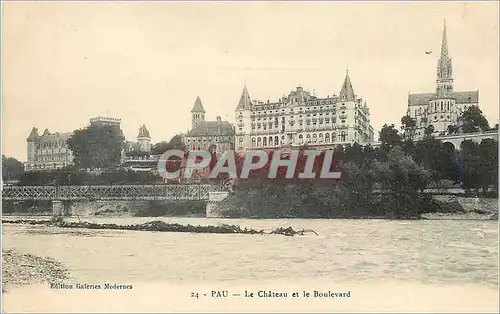 Cartes postales Pau Le Chateau et le Boulevard