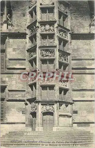 Cartes postales Nevers Escalier d'honneur du Palais Ducal