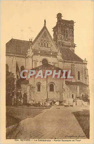 Ansichtskarte AK Nevers La Cathedrale Partie Romane et Tour