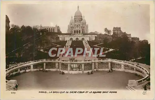 Cartes postales Paris La Basilique du Sacre Coeur et le Square Saint Pierre