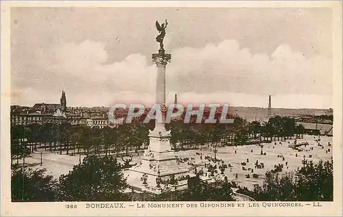 Cartes postales Bordeaux Le Monument des Girondins et les Quinconces