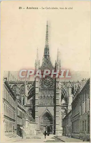 Ansichtskarte AK Amiens La Cathedrale vue de cote