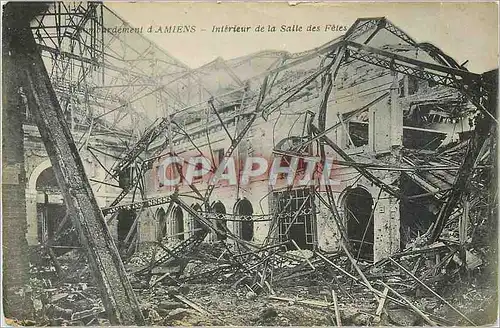 Cartes postales Bombardement d Amiens Interieur de la Salle des Fetes Militaria