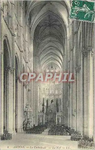 Cartes postales Amiens La Cathedrale LA nef