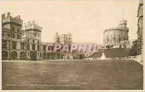 Ansichtskarte AK Windsor Castle Grand Quadrangle and round tower