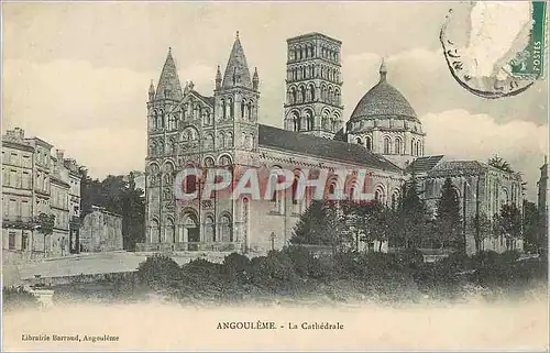 Cartes postales Angouleme la cathedrale