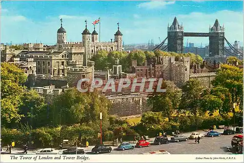 Cartes postales moderne London the tower and tower bridge