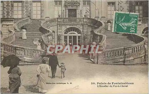 Cartes postales Palais de fontainebleau l'escalier du fer a cheval