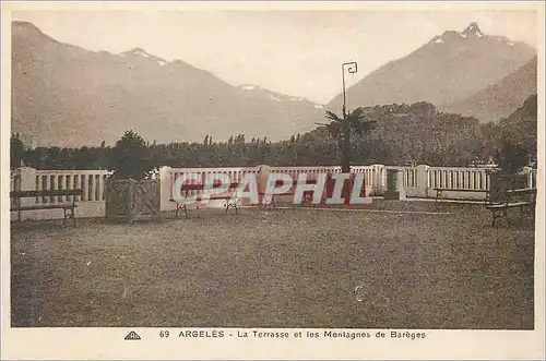 Cartes postales Argeles Gazost la terrasse et les montagnes de bareges