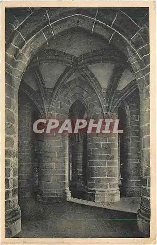 Ansichtskarte AK Abbaye du mont St Michel crypte des gros pillers