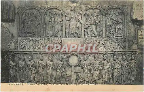 Cartes postales Arles musee lapidaire tombeau des douze apotres