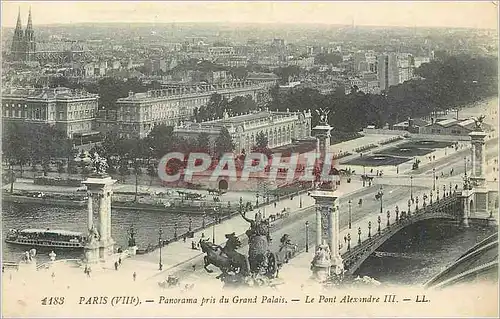 Cartes postales Paris (VIIIe) Panorama pris du Grand Palais Le Pont Alexandre III