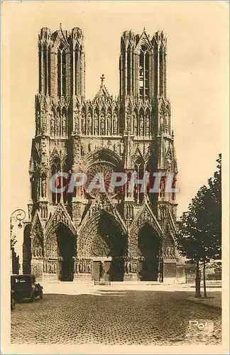 Cartes postales Reims La Cathedrale