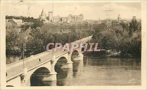 Ansichtskarte AK Avignon Vue Generale et le nouveau Pont