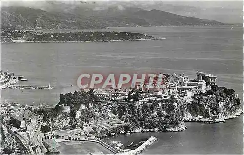 Cartes postales moderne Le Rocher de Monaco Au fond Le Cap Martin et l'Italie