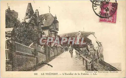 Cartes postales Le Treport L'Escalier de la Falaise LL