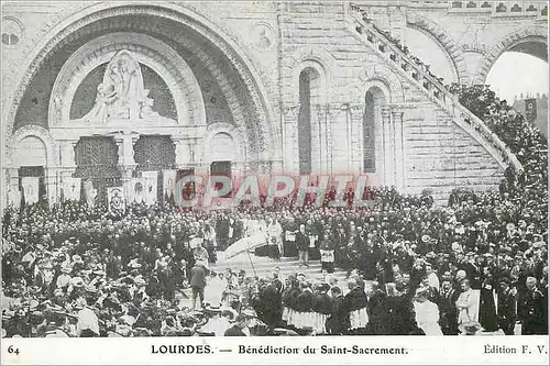 Ansichtskarte AK Lourdes Benediction du Saint Sacrement