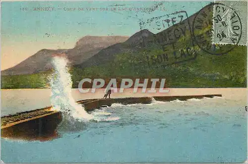 Cartes postales Annecy Coup de Vent sur le Lac