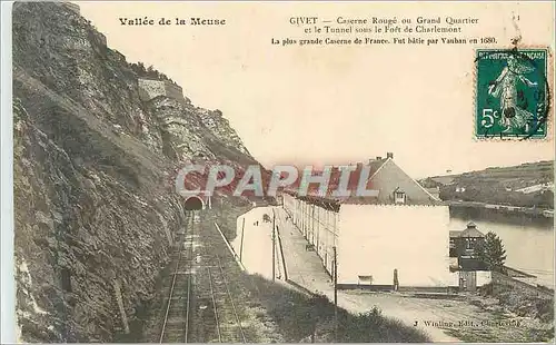 Ansichtskarte AK Vallee de la Meuse Givet Caserne Rouge ou Grand Quartier