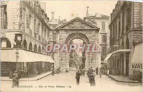 Cartes postales Bordeaux Pue et Porte Dijeaux