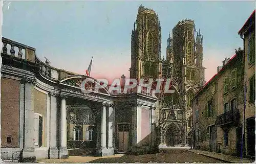 Cartes postales moderne Toul La Cathedrale et l'Hotel de Ville