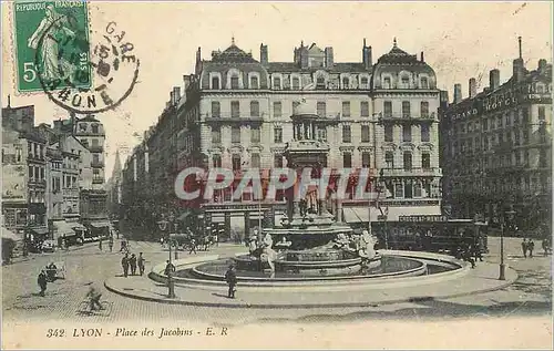 Ansichtskarte AK Lyon Place des Jacobins Tramway