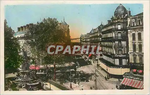 Cartes postales moderne Lyon Place de la Republique et Statue carnot