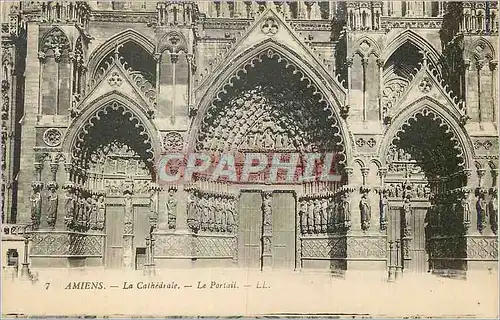 Ansichtskarte AK Amiens la Cathedrale le Portail