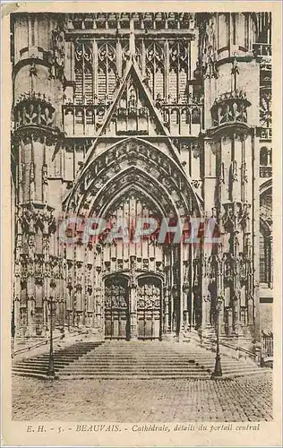 Cartes postales Beauvais Cathedrale Details du Portail Central