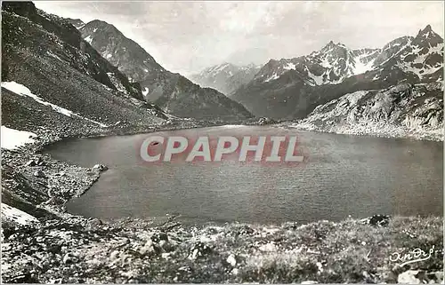 Cartes postales moderne les Belles Alpes Francaises Massif des Sept Laux le lac de la Sagne